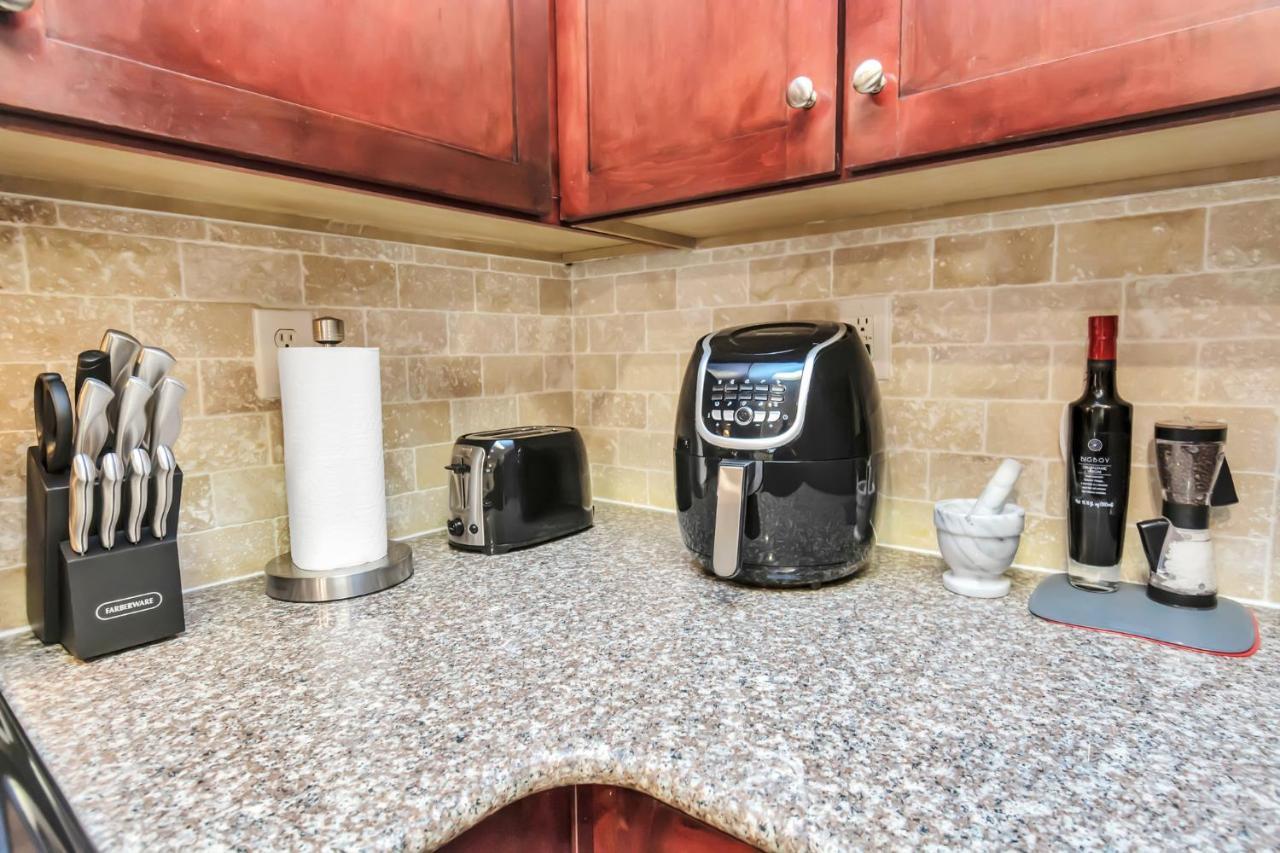 Zjhalik'S Luxury French Quarters Apartment Houston Bagian luar foto